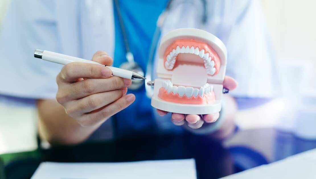 Prótesis dentales flexibles